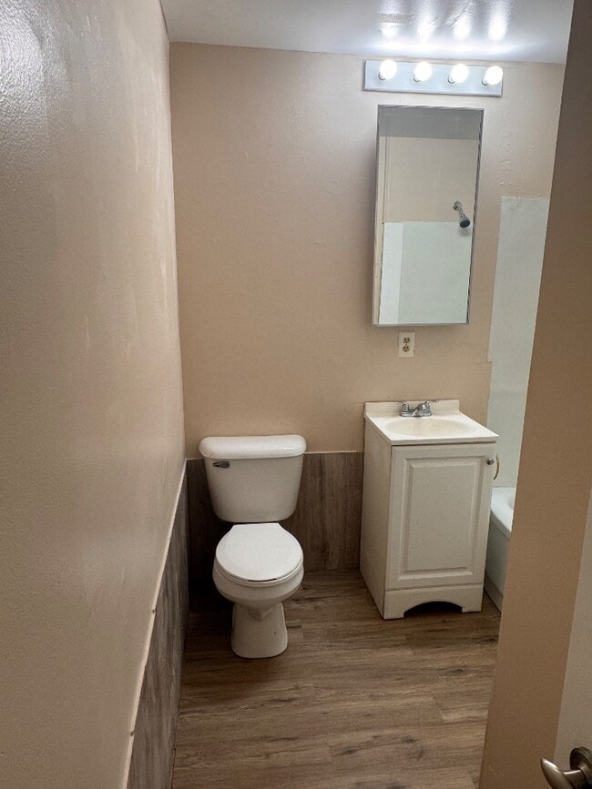 Photo - 1803 Fair St