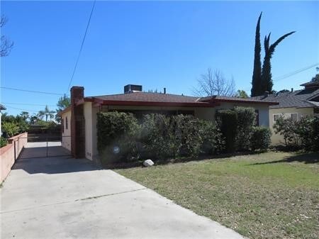 Photo - 6522 Oak Ave