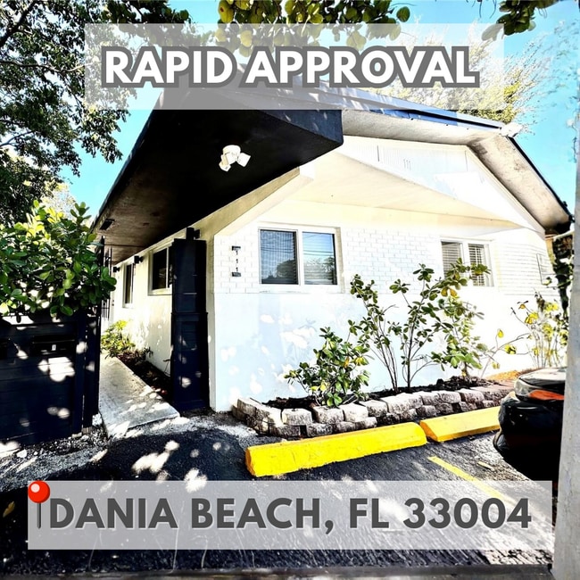 Building Photo - 111 NW 7th Ave Unit 1