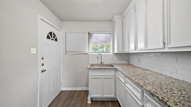 Photo - 1236 2nd Ave N