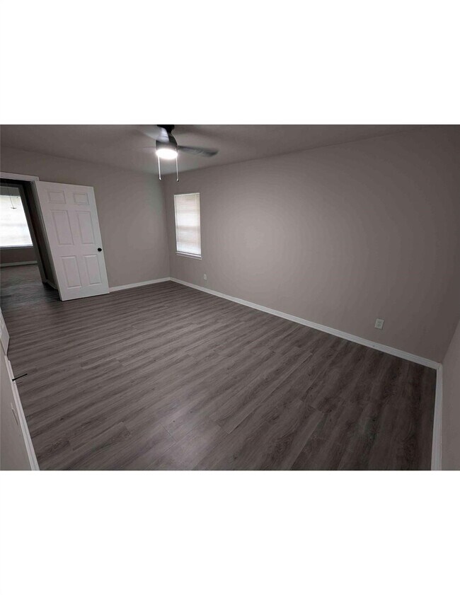 Photo - 10922 Lockgate Ln