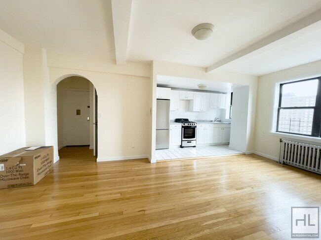 AMSTERDAM AVENUE - AMSTERDAM AVENUE Apartment Unit 19A