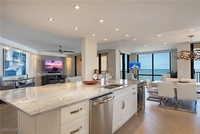 Building Photo - 850 S Collier Blvd Unit 1103 Rental