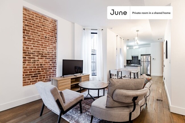 Photo - Room in Shared 4 bed/2 bath home Unidad D