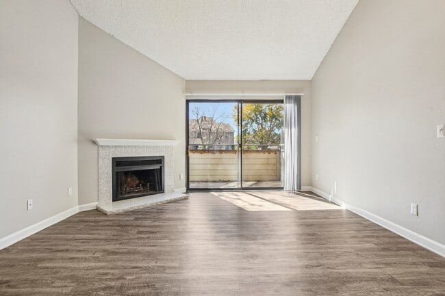 Deer Crest Apartments