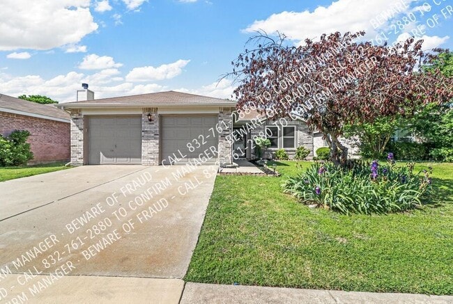 Building Photo - 2610 Lookout Dr