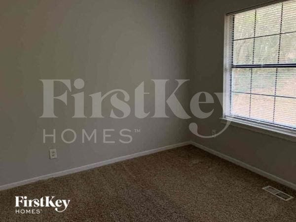 Photo - 5195 Suggs St