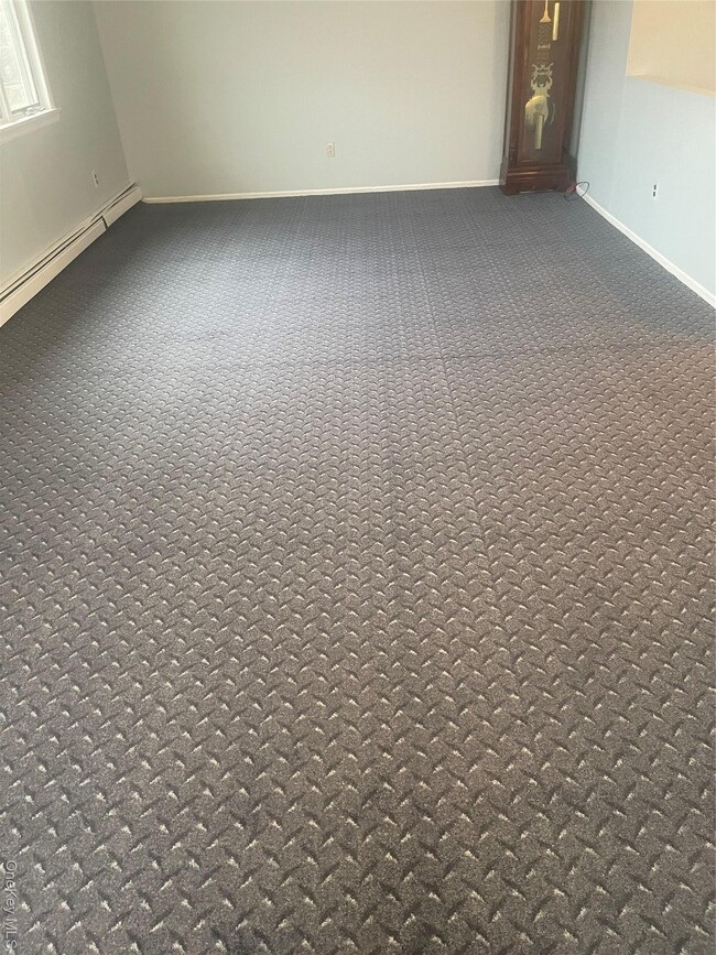 Photo - 257-20 148th Ave