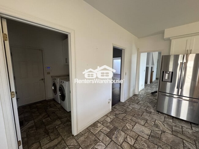 Photo - 2151 Terrimill Terrace