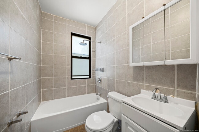 Photo - 217 Woodlawn Terrace