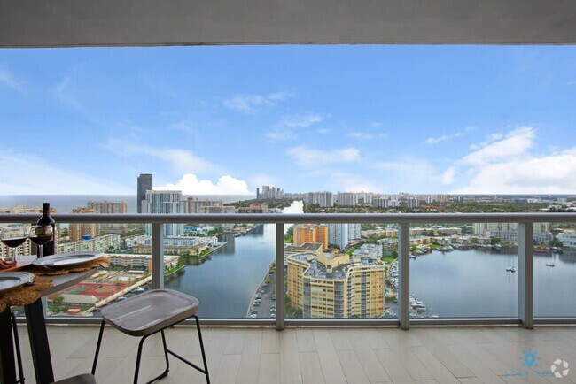 Building Photo - 2600 E Hallandale Beach Blvd Unit ID1227271P Rental