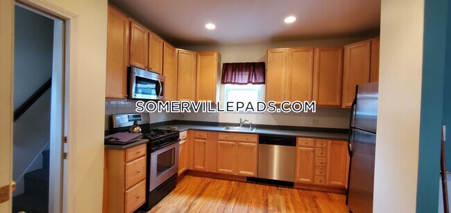 Photo - 53 Flint St Unit 1