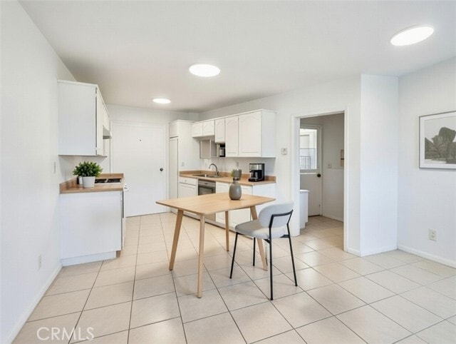 Photo - 409 Burchett St