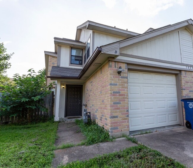 Building Photo - 7804 Chimayo Cove Unit B