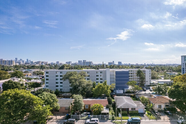 Photo - Dante Fascell