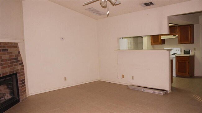 Photo - 9406 Kempler Dr