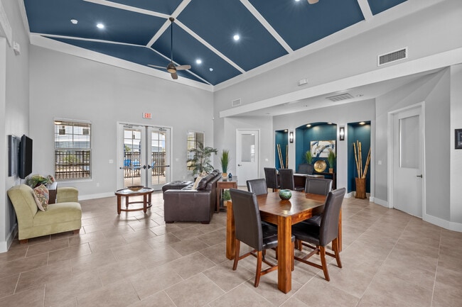 Photo - Paso Real Apartments