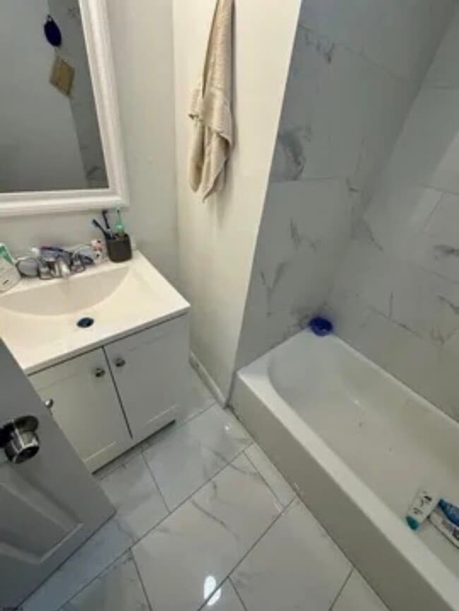 Photo - 20 S Bellevue Ave Unit Apartment 2