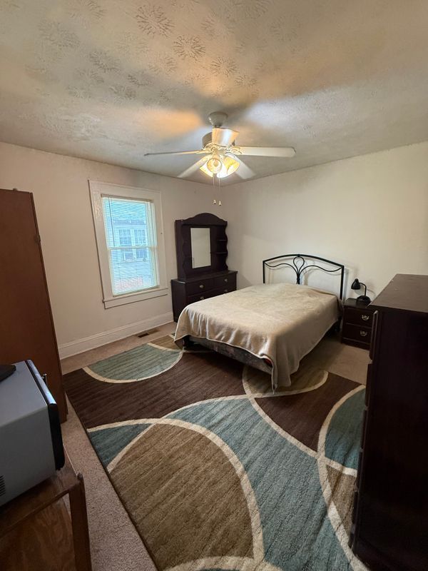 Photo - 2340 Newnan St