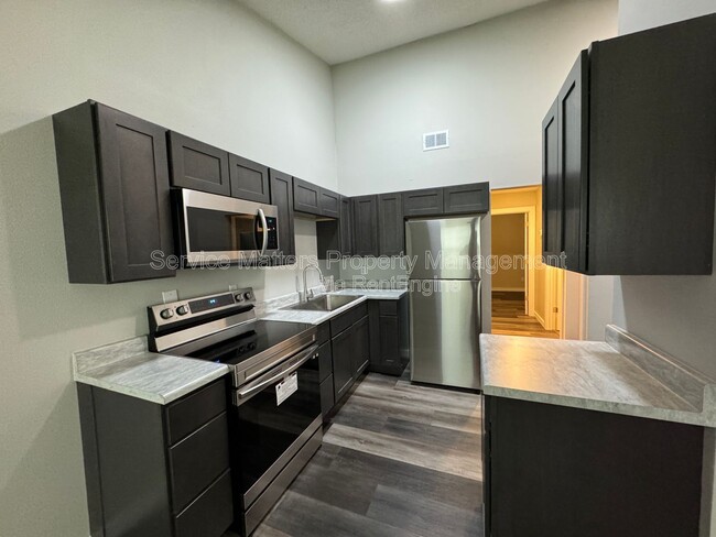 Photo - 481 N Fairfield Dr Unidad C