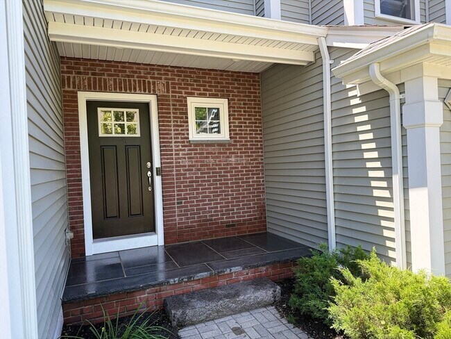 Photo - 143 Brookview Rd