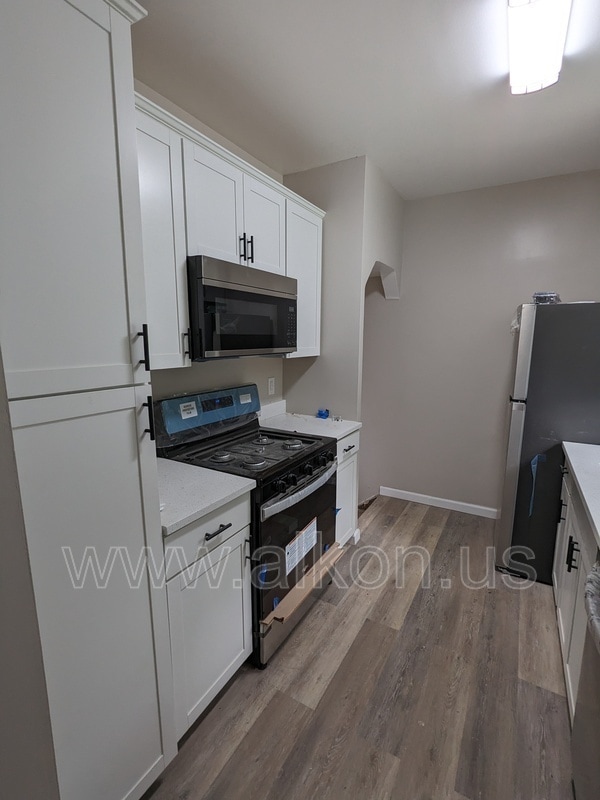 Photo - 998 Clifton Rd