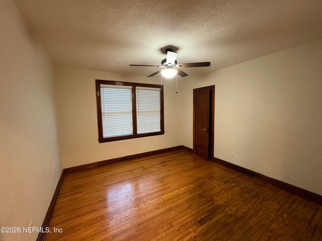 Photo - 4839 Astral St