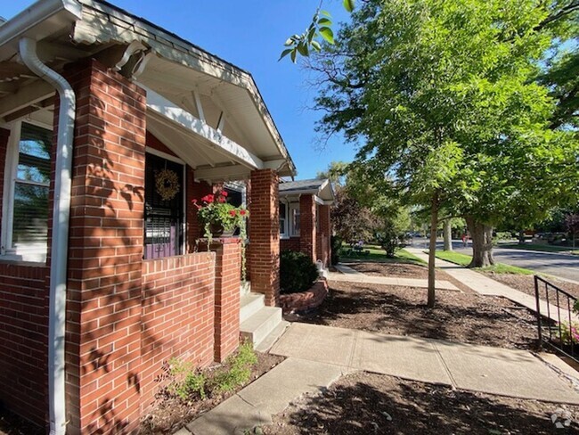 Building Photo - 817-825 S. Washington St Unit 825 Washington St Rental