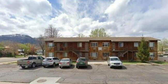 Photo - 711 W 400 N Apartment Unit 3