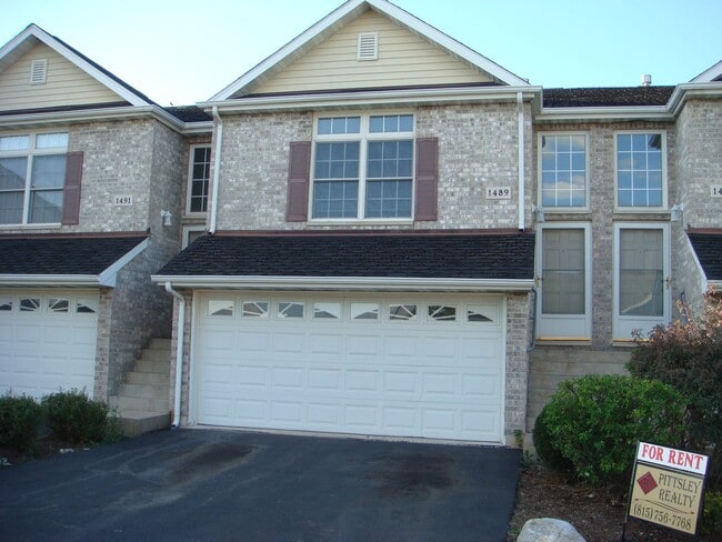 Photo - 1489 Stonefield Dr