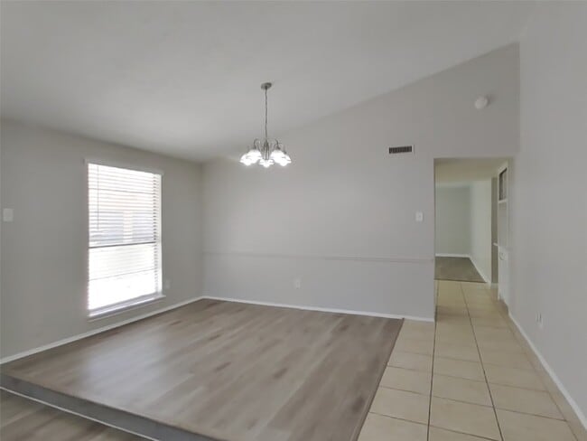 Photo - 5655 Hardwood Forest Dr