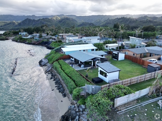 Building Photo - 55-323-323 Kamehameha Hwy Rental