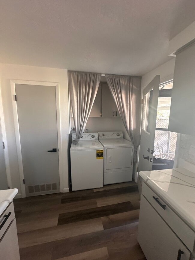 Photo - Charming Duplex in Desirable Neighborhood