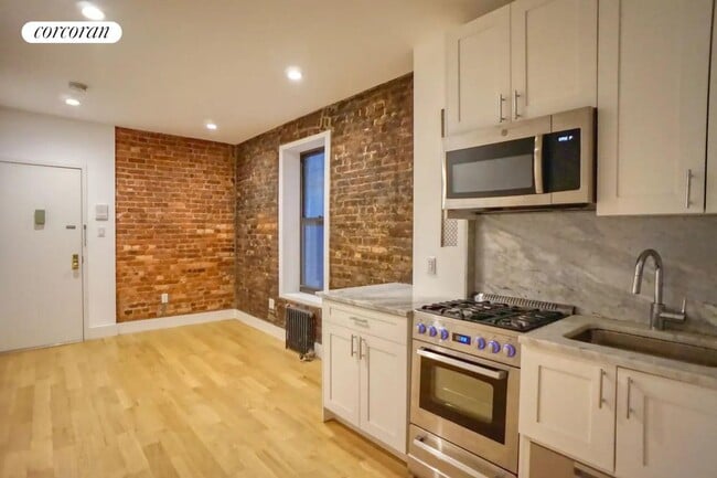 Photo - 146 17th St Apartment