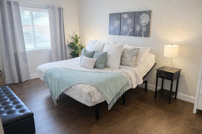 Photo - 6601 N Spurwing Loop Unit SI ID1542941P