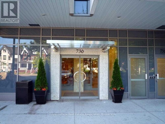 Photo - 736 Spadina Ave. Unit 911