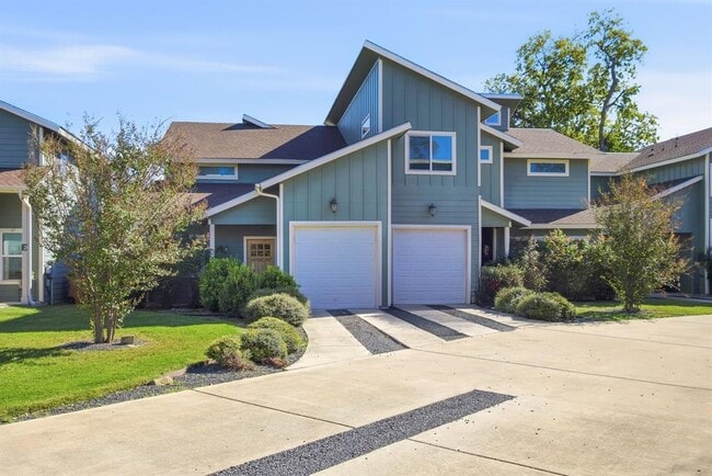 Building Photo - 1125 Walton Ln