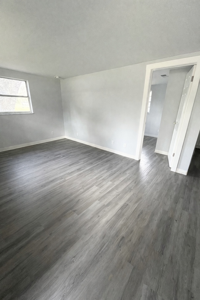 Photo - Beautiful 2BR/1BA Zephyrhills Home,  HUGE YARD!! NO APP FEE! Water & Sewer Included