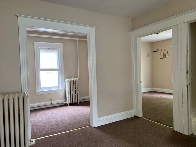 Photo - 64-66 Lincoln Ave Unit 66 - UP