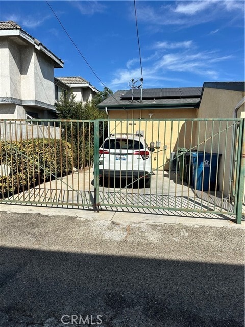 125 N Marguerita Ave