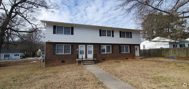 Building Photo - 1511 Andover Ave Unit B Rental