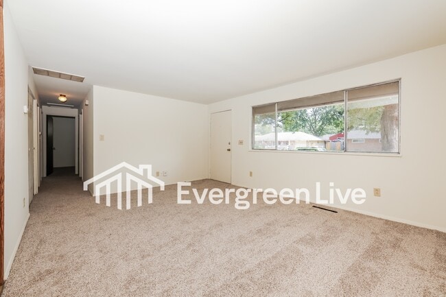 Photo - 4344 Kitridge Rd