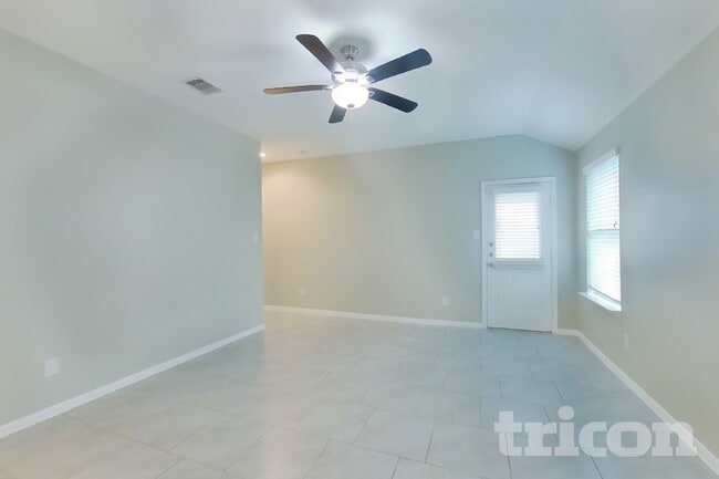 423 Ashley Falls Ln