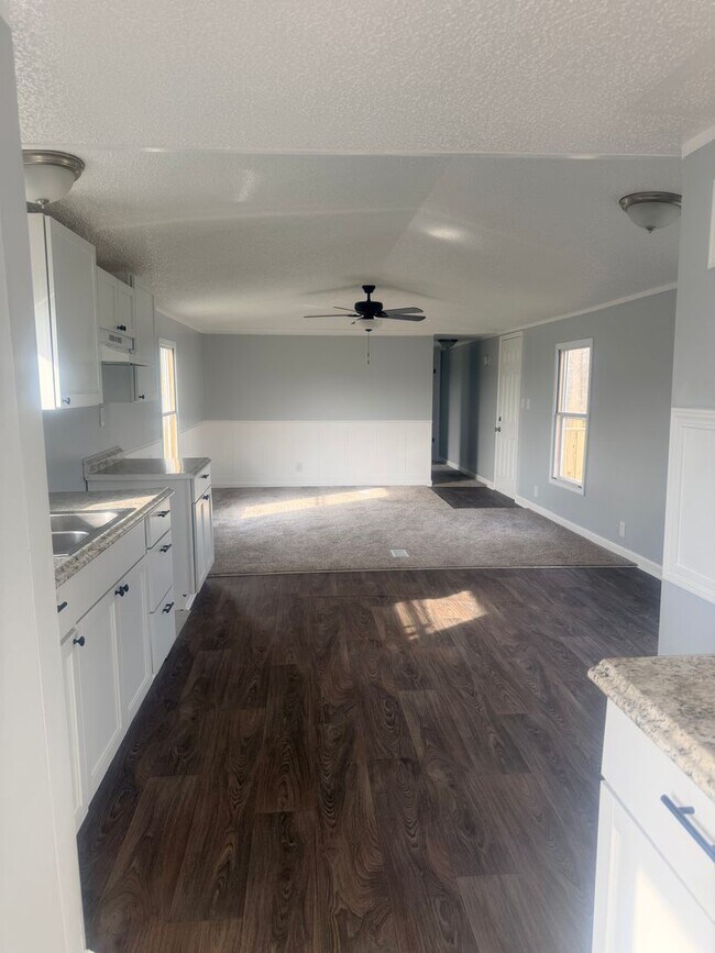 Photo - Cypress Break Mobile Home Rental Available Now