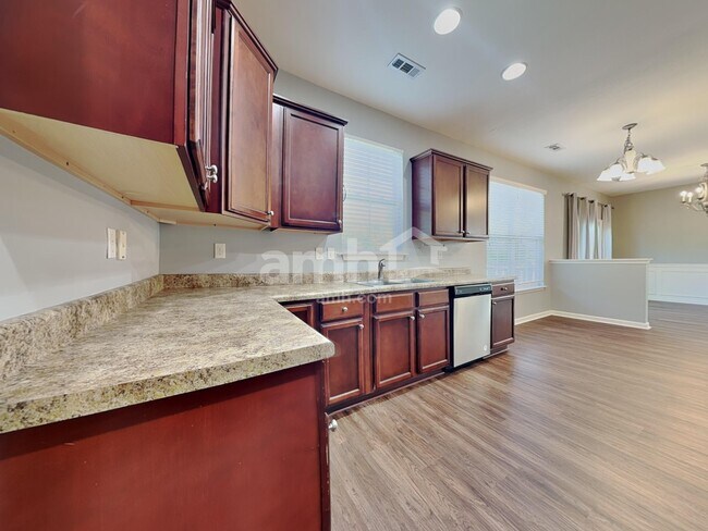2400 Ancient Oak Ln