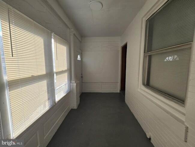 Photo - 4254 N 7th St