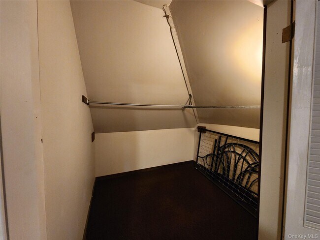 7 Hudson St Unit 6
