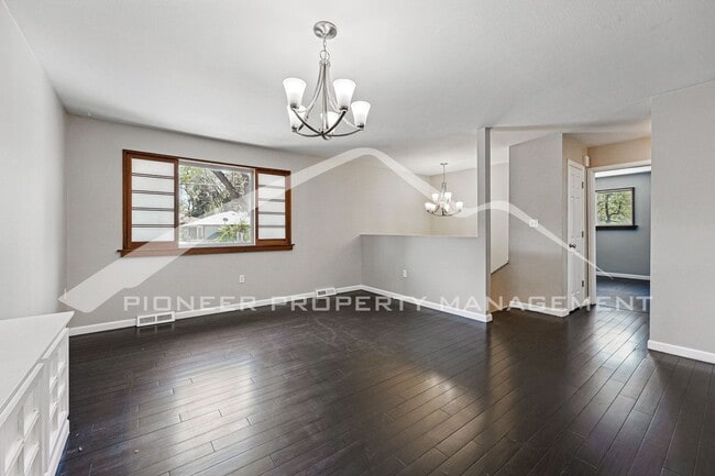Photo - Spacious Home with Washer/Dryer and Central AC