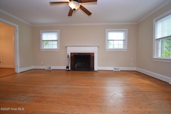 Photo - 1415 N Overlook Dr