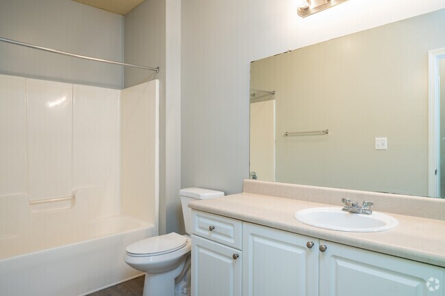 2BR, 2BA
